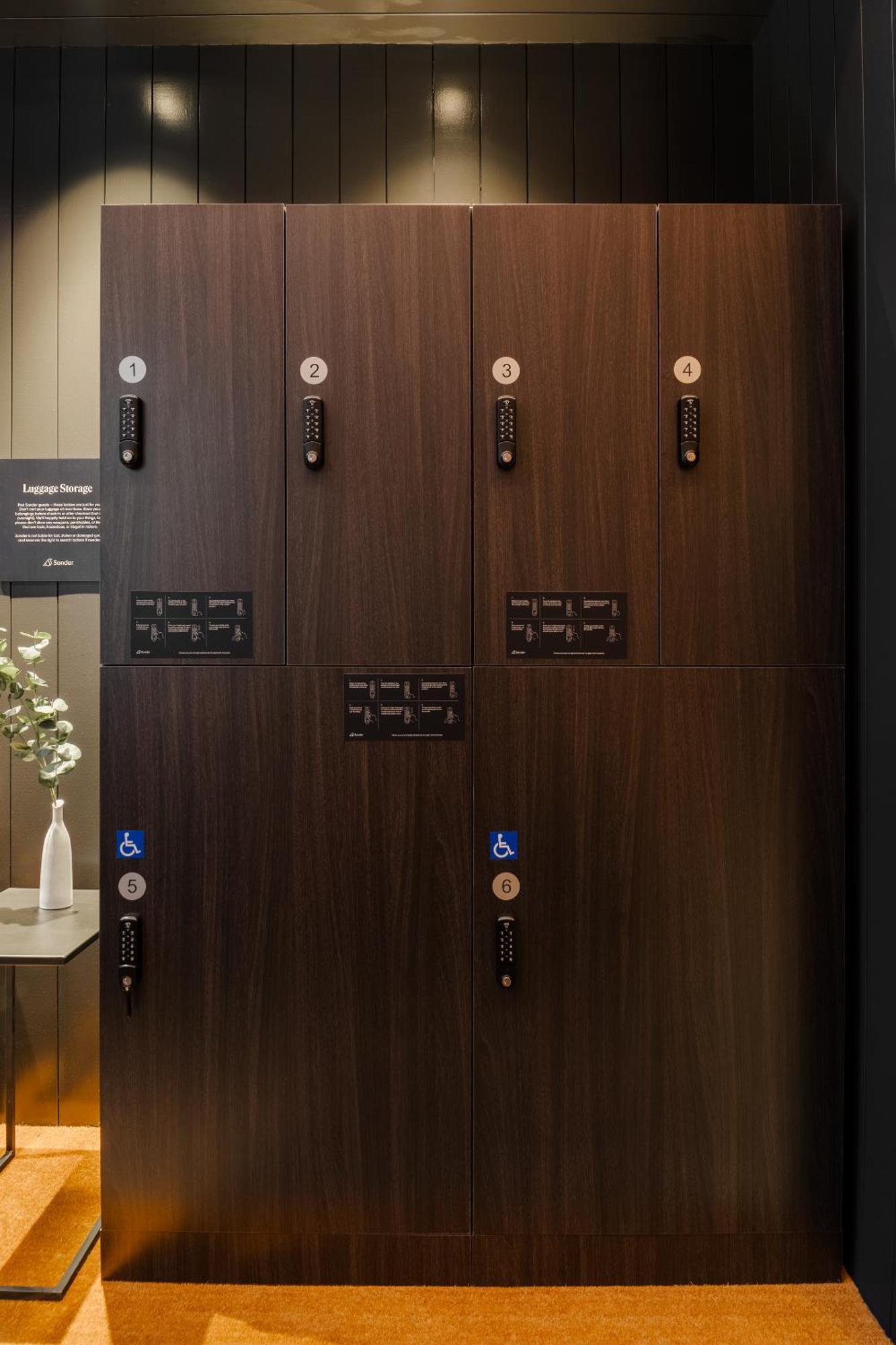 Sonder By Marriott Bonvoy Railspur Apartments Pioneer Square Сиэтл Экстерьер фото