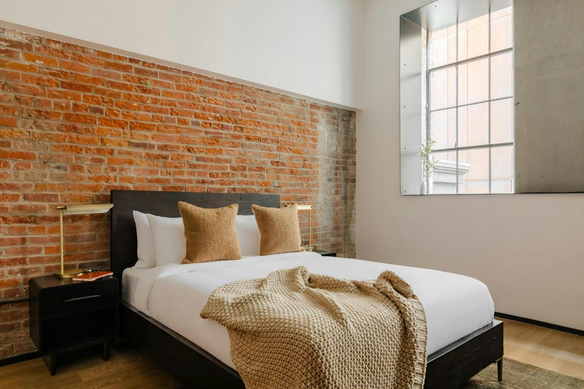 Sonder By Marriott Bonvoy Railspur Apartments Pioneer Square Сиэтл Экстерьер фото
